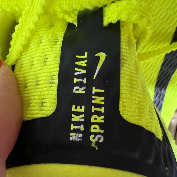 Nike Zoom Rival women’s track and field shoes, size 6.5, tool included, yellow - Picture 4 of 9